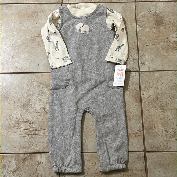NWT Carter’s Boys Outfit. 12 months. - Picture 1 of 4